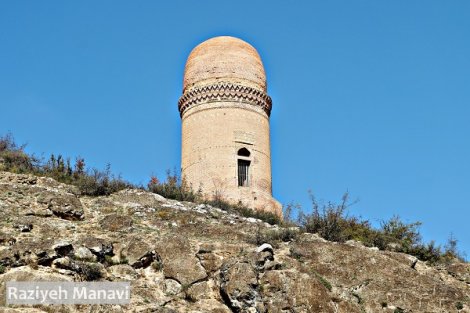 گزارش تصویری از برج رسکت، یکی از با اهمیت‌ترین برج‌های آجری ایران