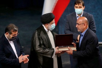 برگزیدگان جایزه کتاب سال جمهوری اسلامی ایران معرفی شدند