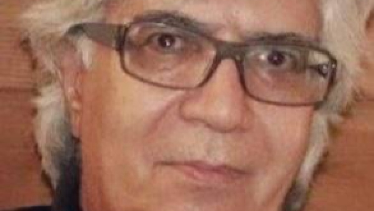 "مهدی احمدی" در گذشت
