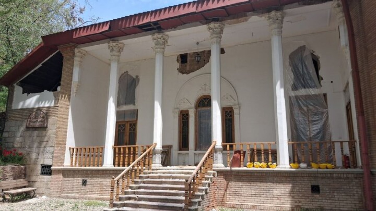 اصابت ۲۱ سنگرشکن به محوطه سعدآباد