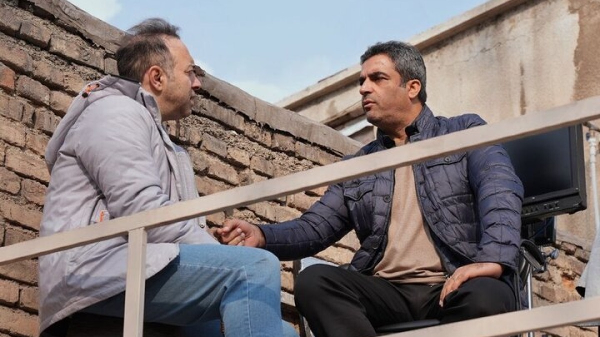 منوچهر هادی به تلویزیون می‌آید